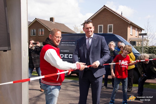 Opening venieuwde Hoofdweg in Emst