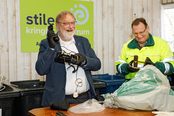 Gebruik de BEST-tas voor Boeken, Elektrische apparaten, Speelgoed en Textiel bij de voorjaarsopruiming