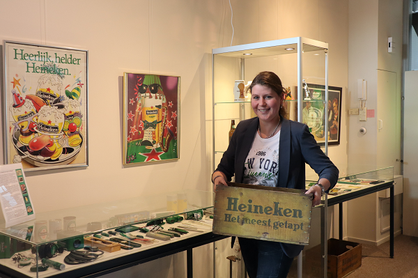 De Heineken collectie van Leonie  in het Museum Vaassen Historie.