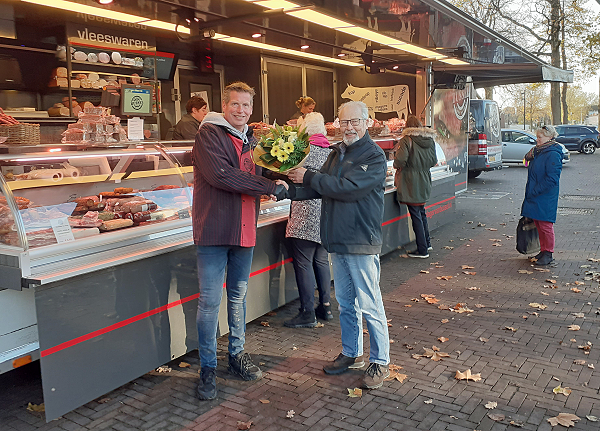 Marktslager van Bussel uit Oene steekt de VIOS JO17 in het nieuw.