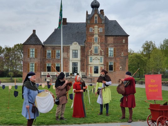 Middeleeuws Festijn in de meivakantie op kasteel Cannenburch