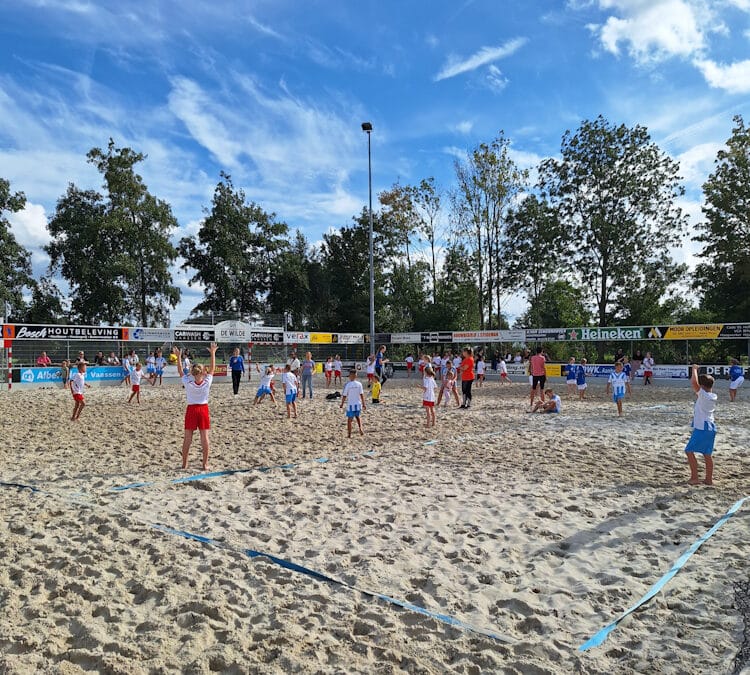 Schoolhandbaltoernooi CVO Vaassen