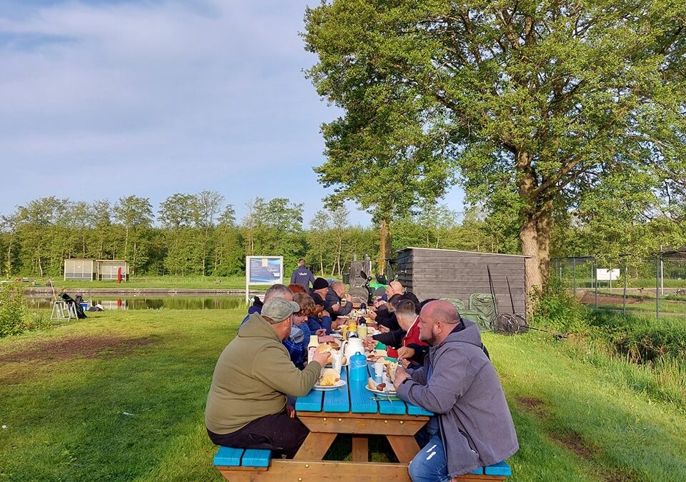 Dauwvissen bij Forellenkwekerij ’t Smallert