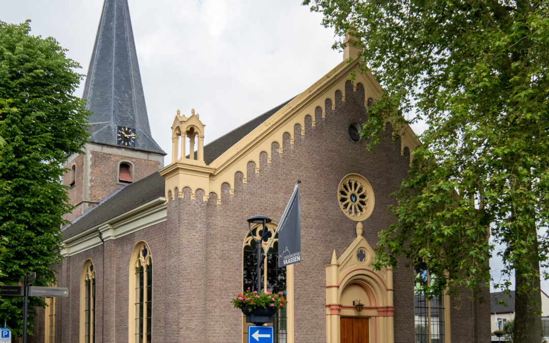 Openstelling Dorpskerk tijdens Jaarmarkt in Vaassen