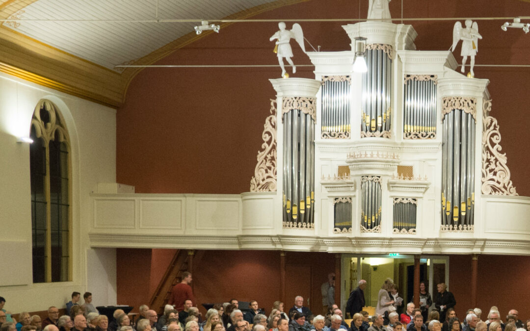 Dialectdienst in Dorpskerk van Vaassen